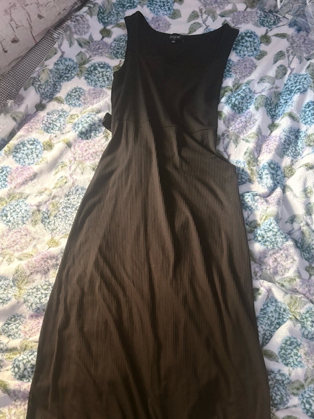 Luna Y Sol Black Ribbed Sleeveless Maxi Dress | Large
